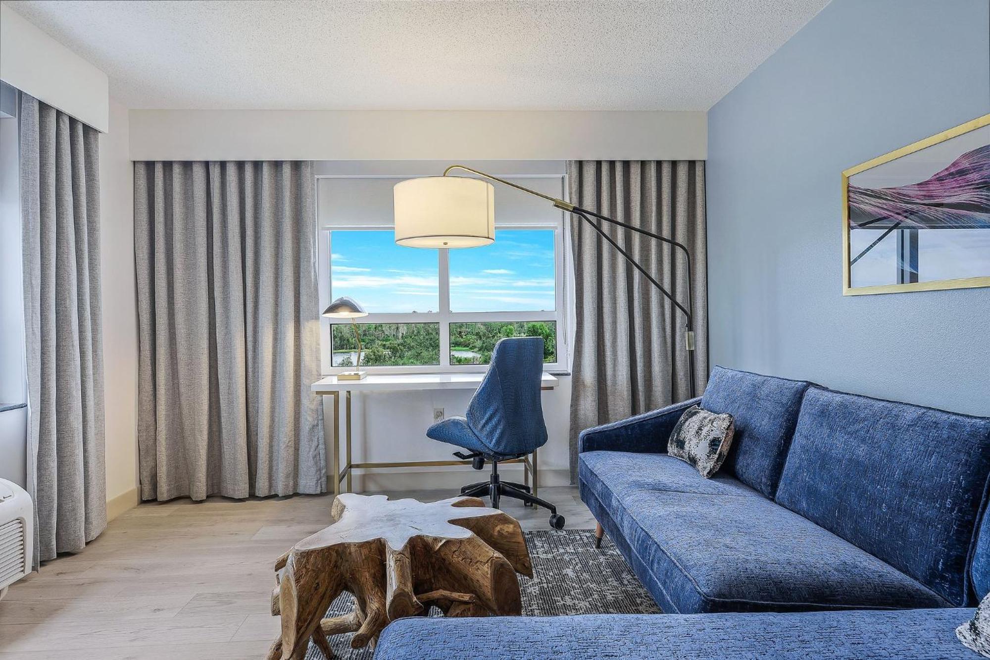 Crowne Plaza Ft Myers Gulf Coast By Ihg Hotel Форт Майерс Екстериор снимка