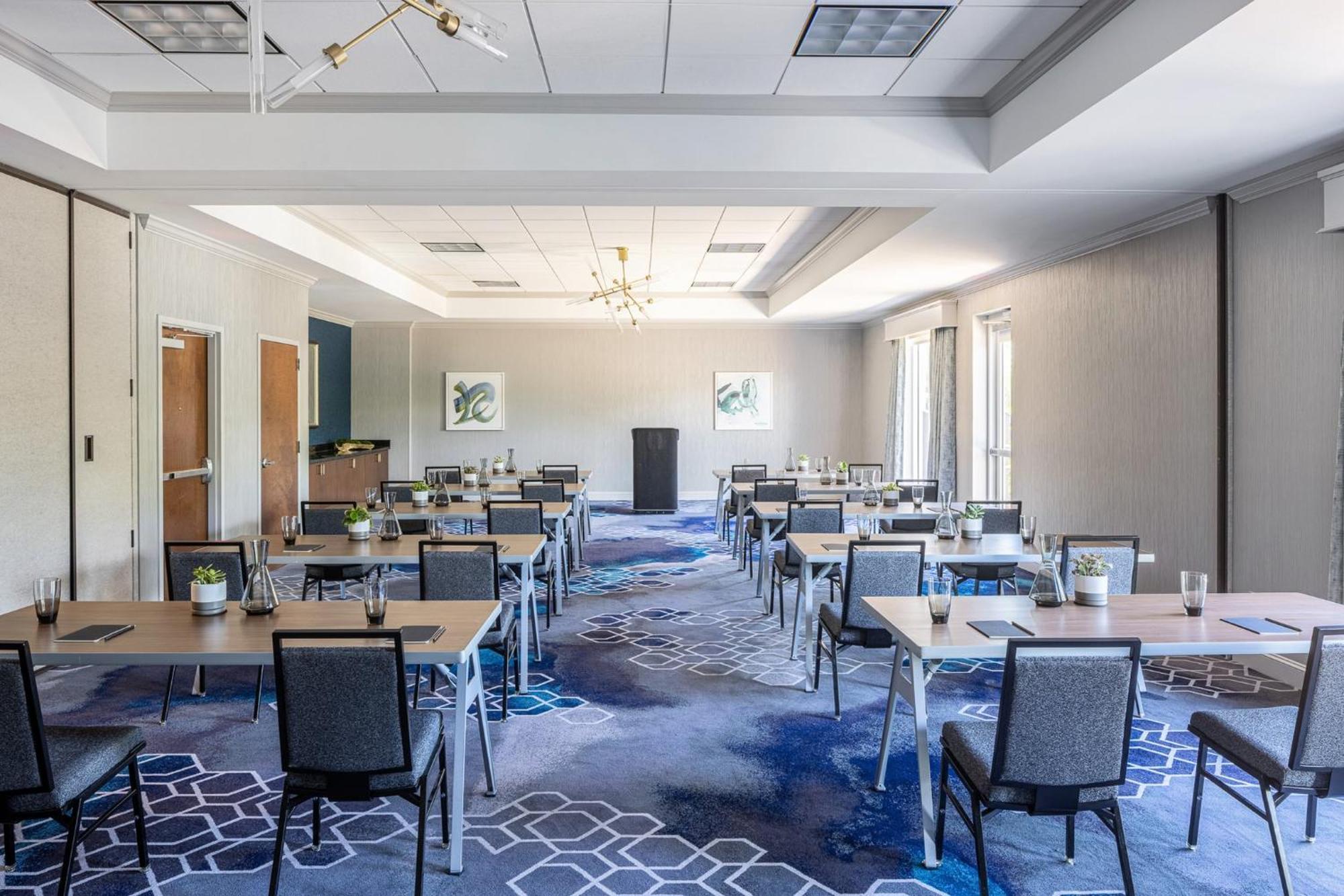 Crowne Plaza Ft Myers Gulf Coast By Ihg Hotel Форт Майерс Екстериор снимка